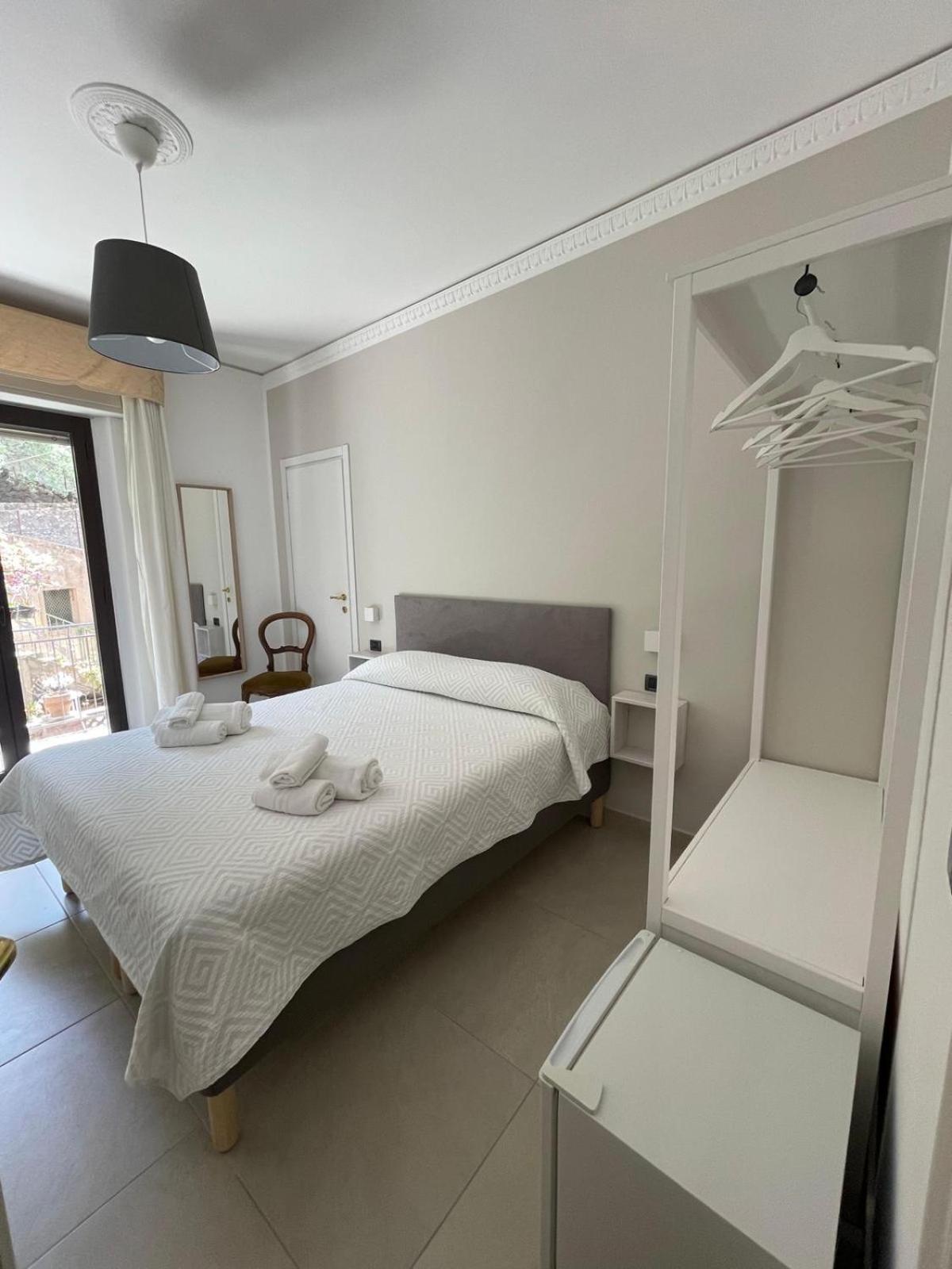 Mira Taormina Rooms Exterior foto